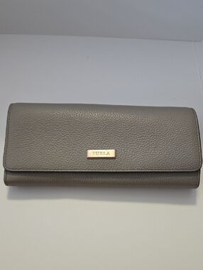 Furla Pebbled Leather Long Wallet in Grey